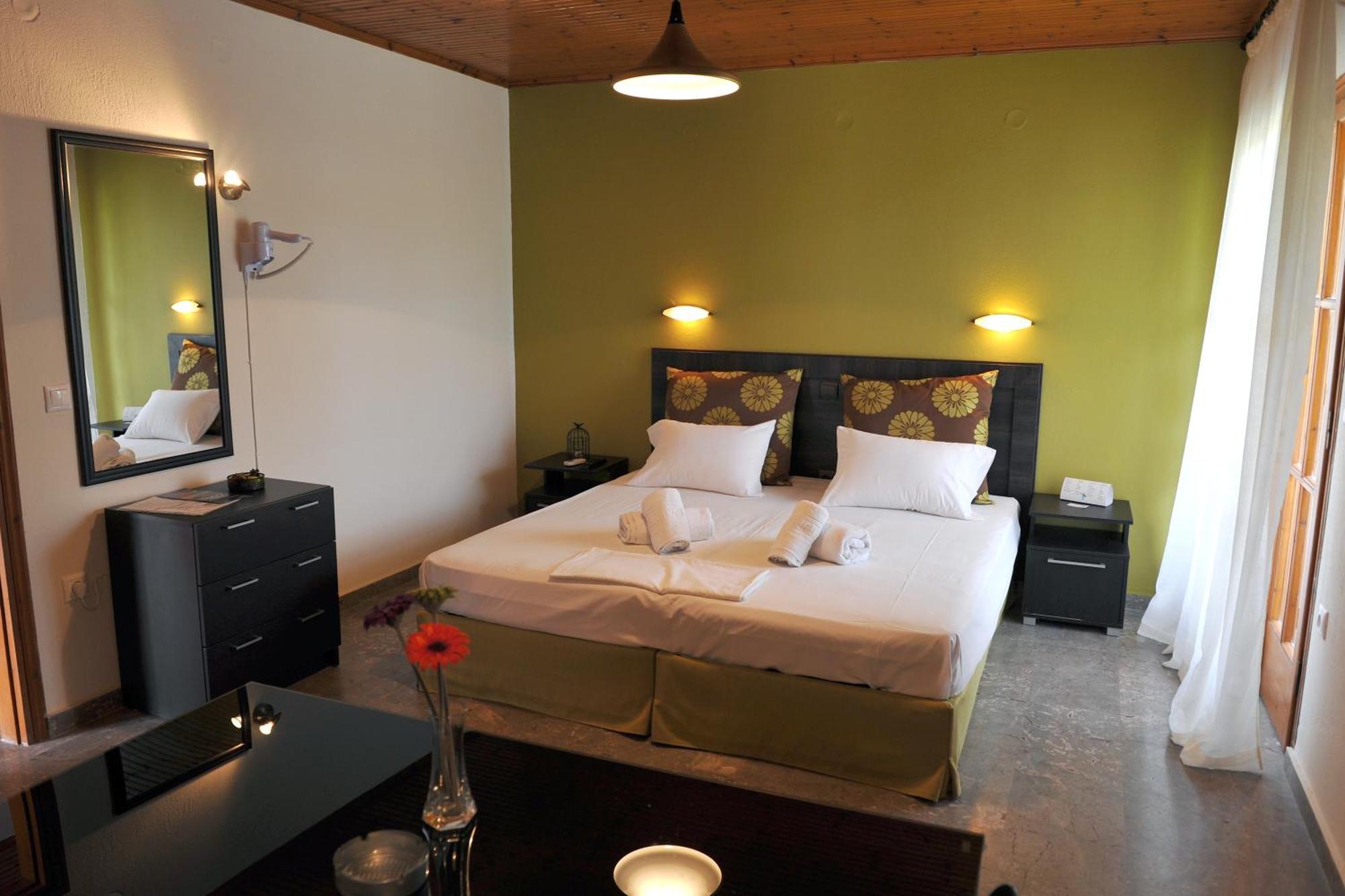 Anna Apartments Контокали Номер фото