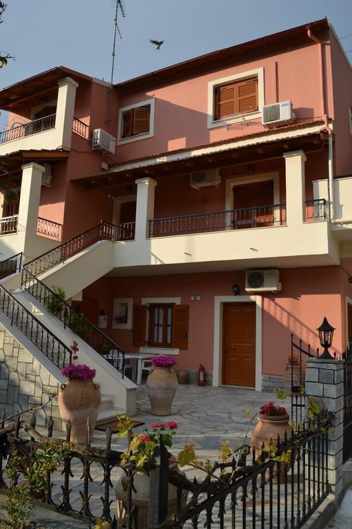 Anna Apartments Контокали Экстерьер фото